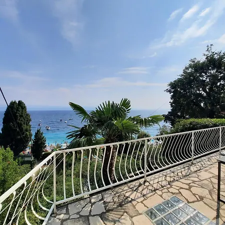 Vid&rok Πανσιόν 3*
