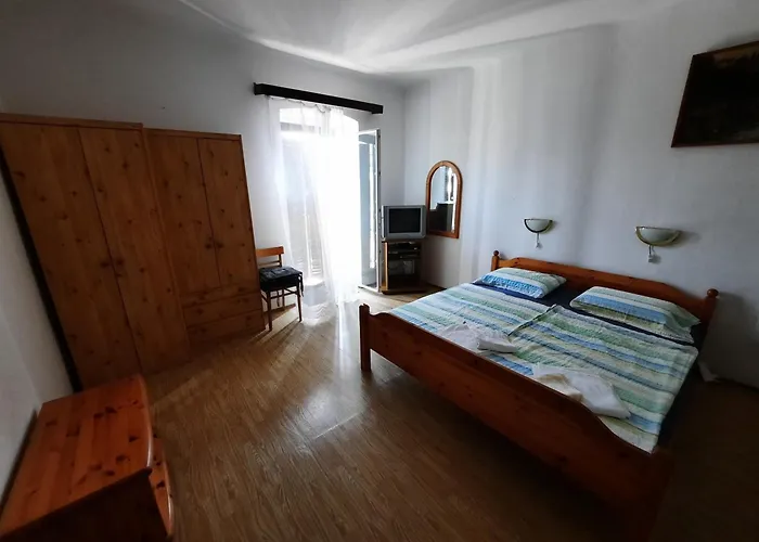 Vid&rok Πανσιόν Mošćenička Draga